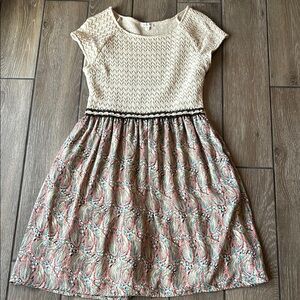 Anthropologie Cream and Pink A-Line Dress with Cap Sleeves